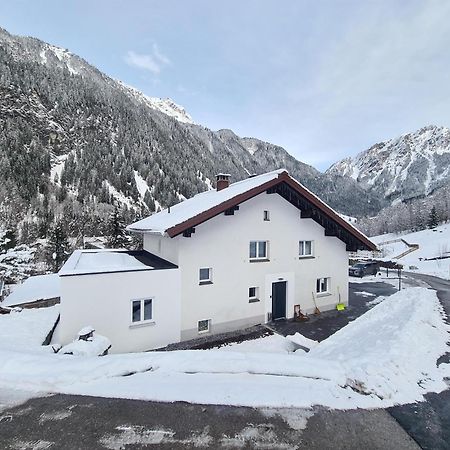 Haus Stehbock Villa Partenen Luaran gambar